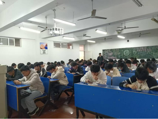 以心為基，筑夢遠航——九江學院高質(zhì)量完成2025年全國學生心理健康狀況監(jiān)測工作